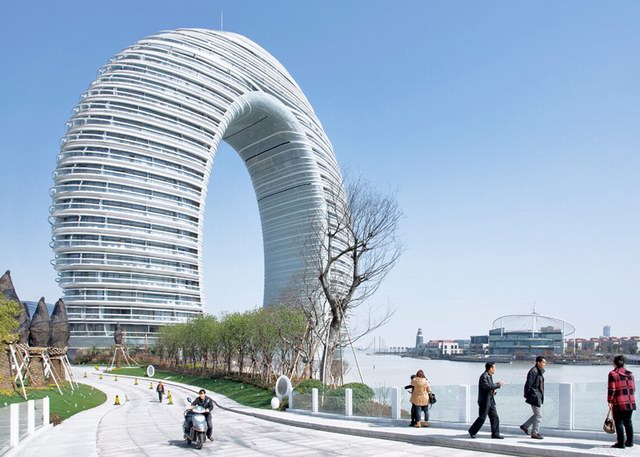 mad设计的湖州喜来登温泉度假酒店坐落于浙江省湖州市风宜人的南太湖
