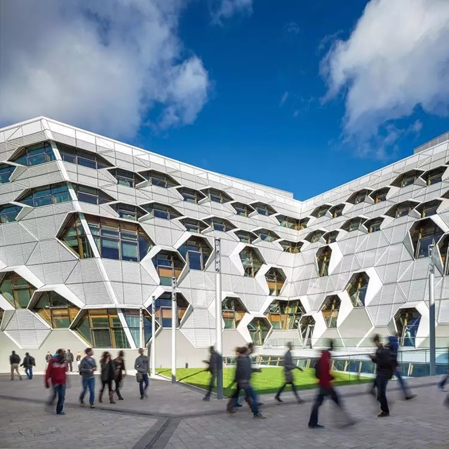 640.webp (14).jpg 640.webp (14).jpg