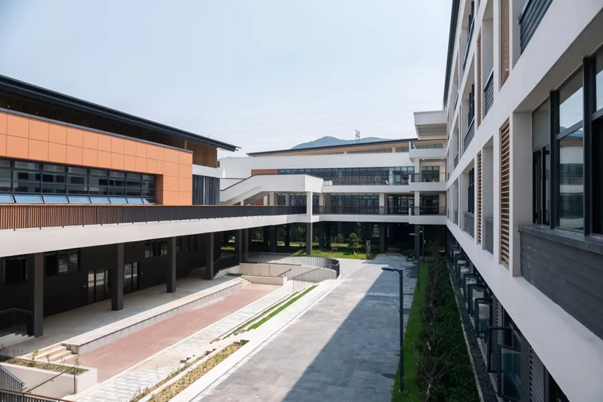 苏州高新区实验初级中学锦峰路校区力本设计