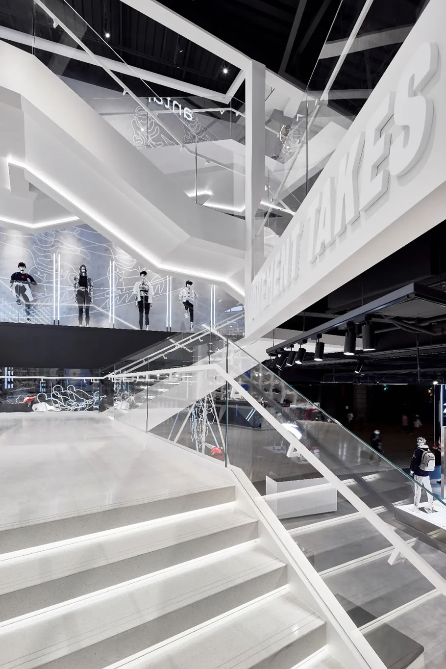 安踏上海南京东路旗舰店 | gensler