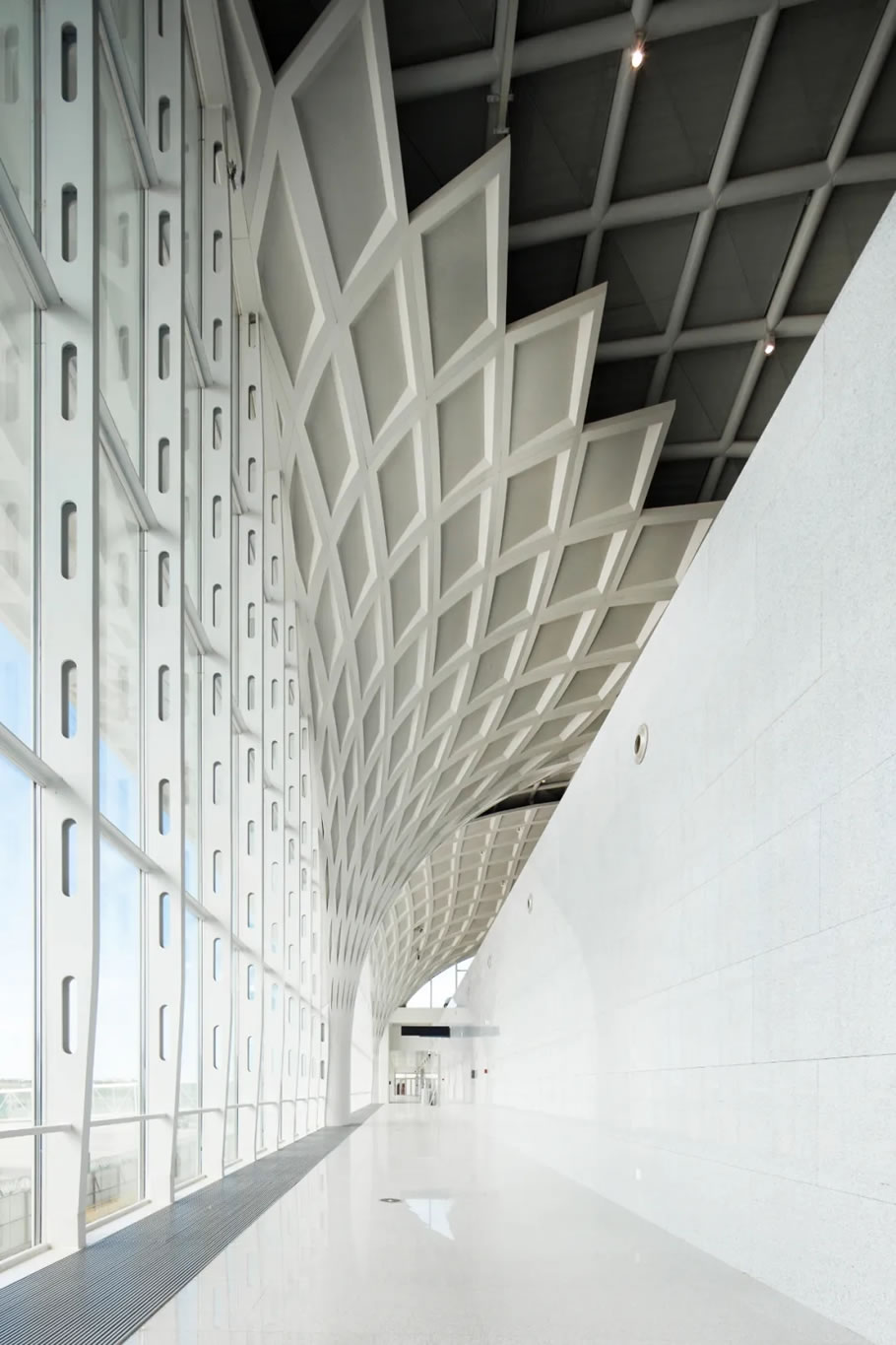 呼伦贝尔海拉尔机场扩建工程 | 中国建筑设计研究院 - 景观网