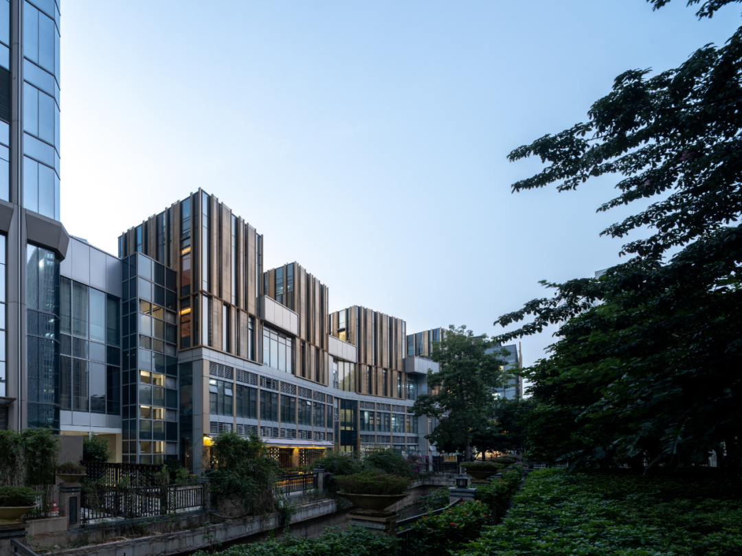 广州珠光·壹坊 ONE MALL | 宝贤华瀚建筑工程设计有限公司 - 景观网