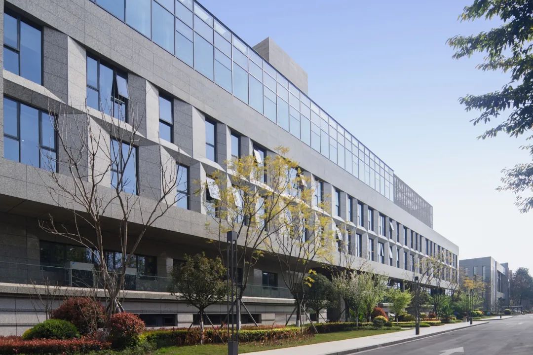 成都芯源系统有限公司三期生产大楼 | 四川省建筑设计研究院有限公司 - 景观网